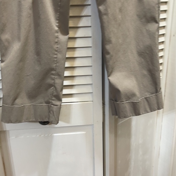 Lena Gabrielle pants B22 - Picture 3 of 9